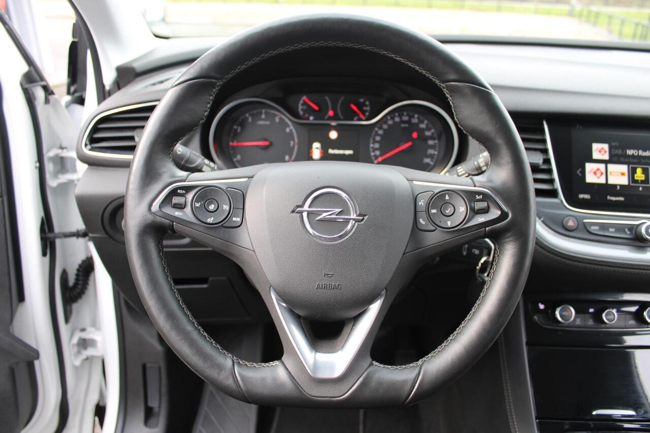 Opel Grandland X 1.2 Turbo Business Elegance Led/Camera/AppleAndroid