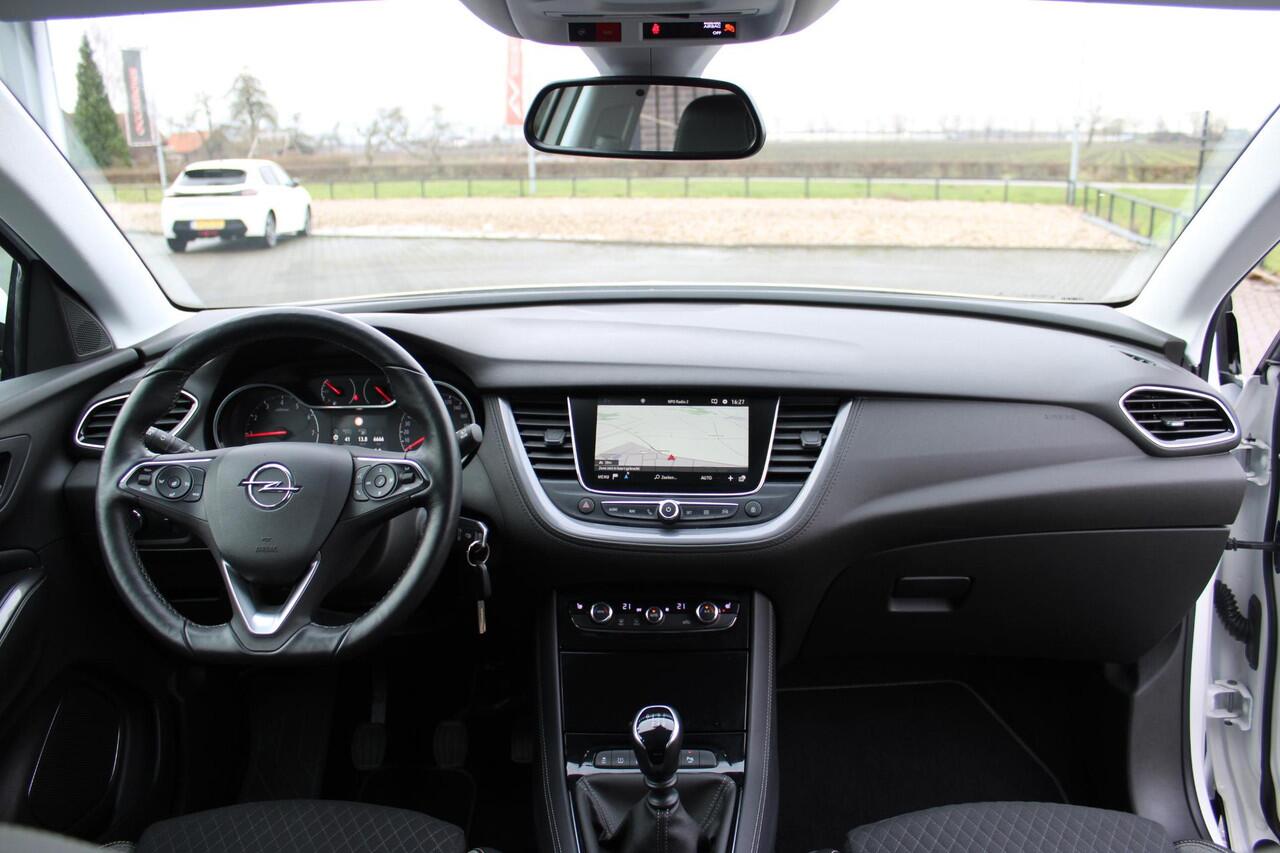 Opel Grandland X 1.2 Turbo Business Elegance Led/Camera/AppleAndroid