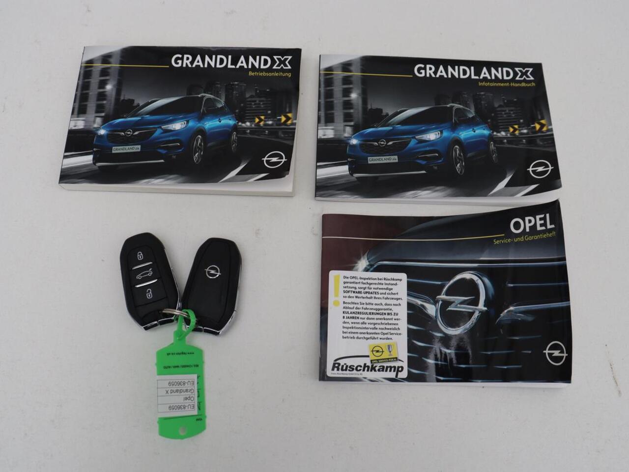 Opel Grandland X 1.6 Turbo Hybrid Business Edition | SOH 95% | Trekhaak | Navigatie | Carplay | Parkeerhulp | Full LED | Cruise control | Bluetooth | Climate control | PHEV | Plug In