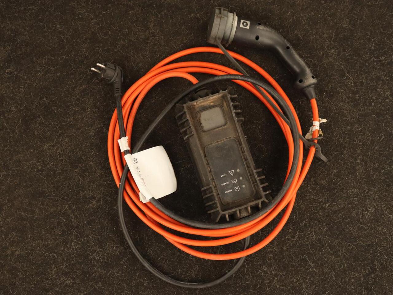 Opel Grandland X 1.6 Turbo Hybrid Business Edition | Carplay | Navigatie | Full LED | Parkeerhulp | Cruise control | Climate control | PHEV | Plug In