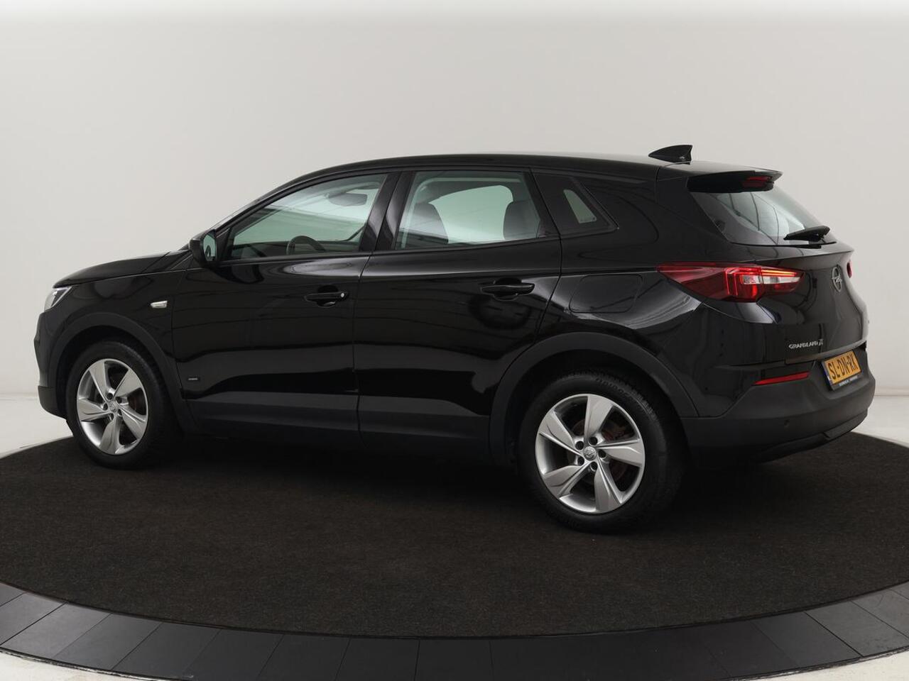 Opel Grandland X 1.6 Turbo Hybrid Business Edition | Carplay | Navigatie | Full LED | Parkeerhulp | Cruise control | Climate control | PHEV | Plug In