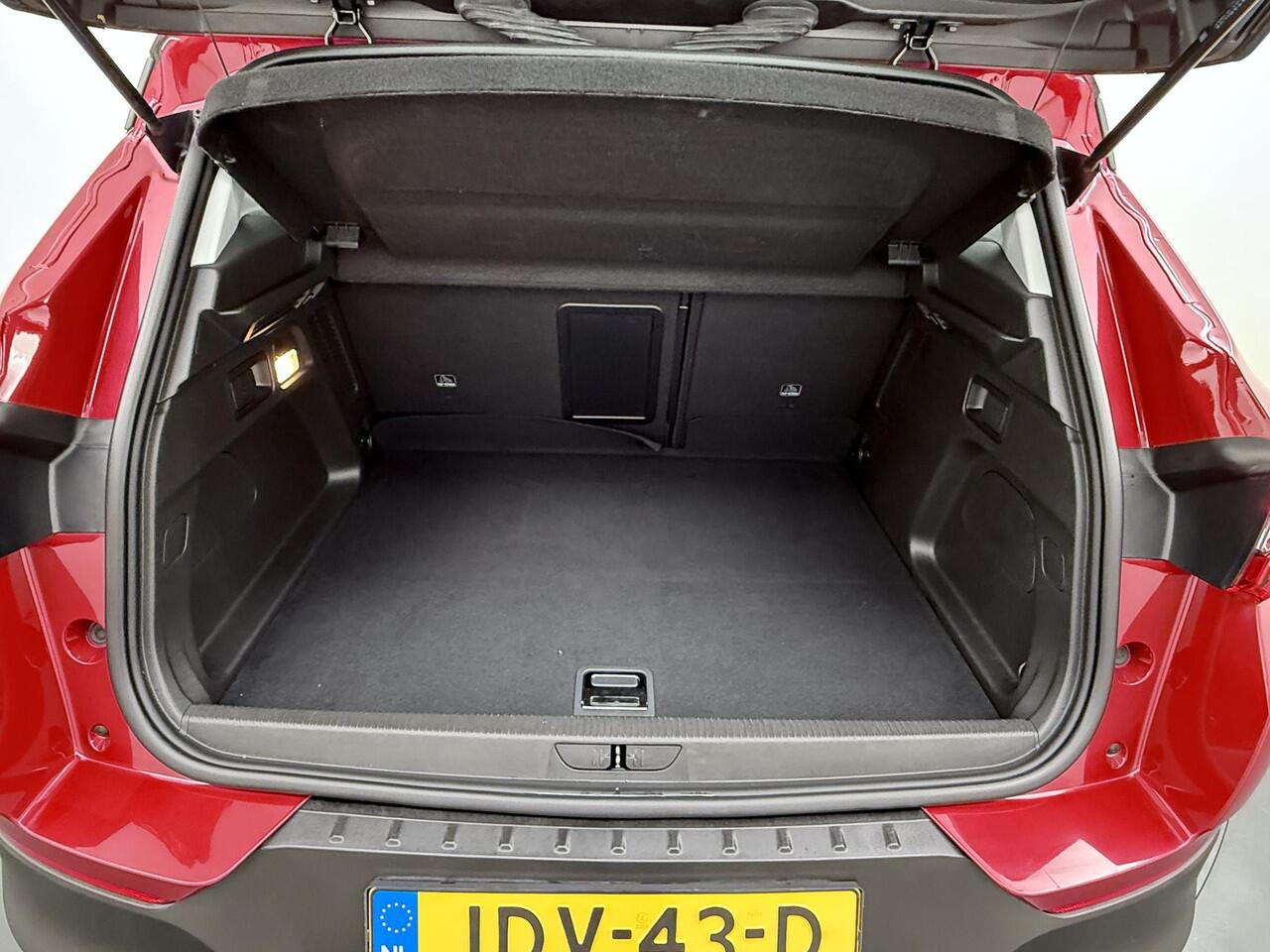 Opel Grandland X 1.6 Turbo Hybrid Business Edition STOELVERWARMING| STANDKACHEL| LANE-ASSIST| RIJKLAARPRIJS INCL. 12 MND BOVAG GARANTIE