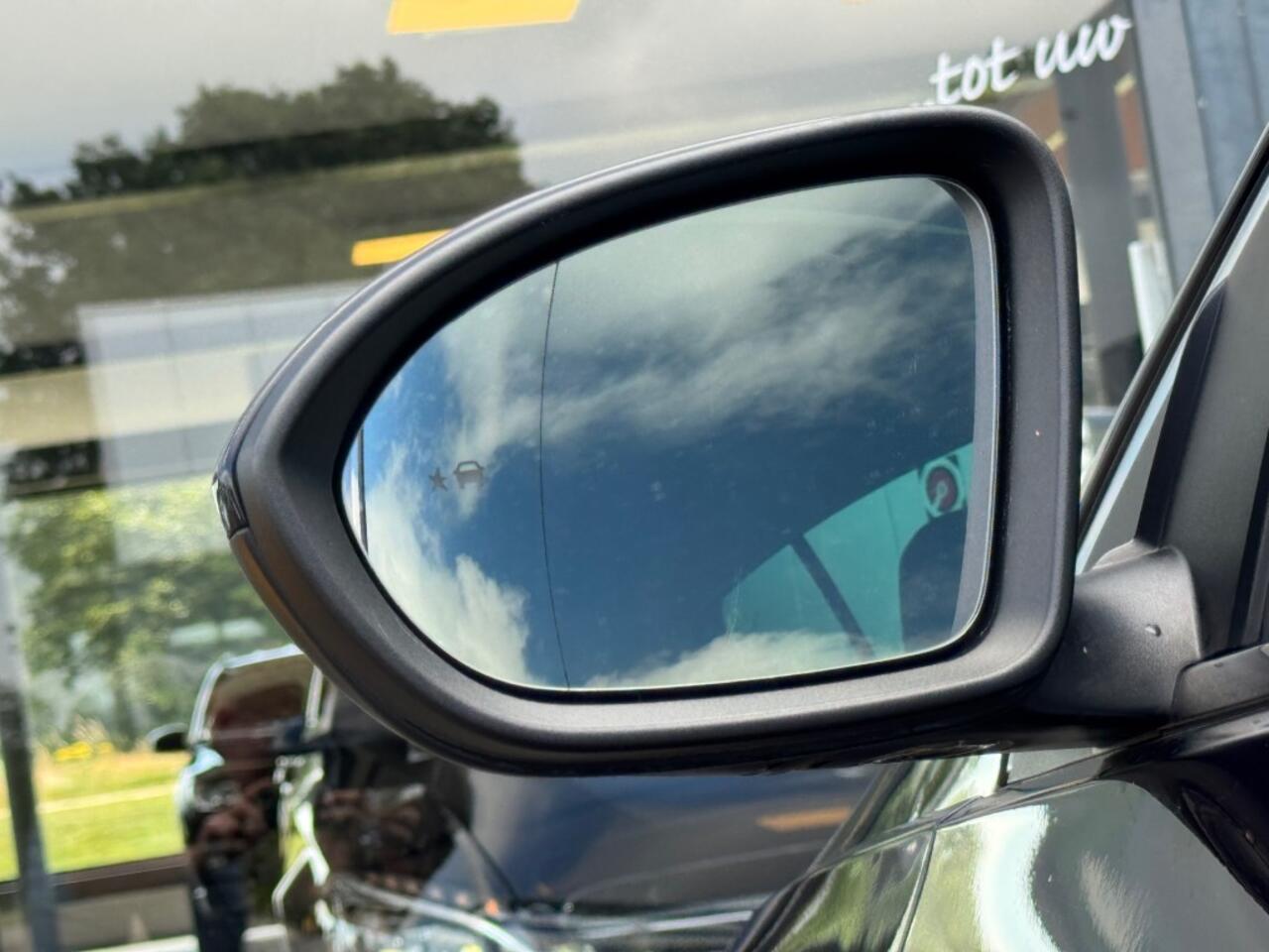 Opel INSIGNIA 1.5 T Grand Sport - leer - adaptive cruis - camera - stoel/stuur verwarming