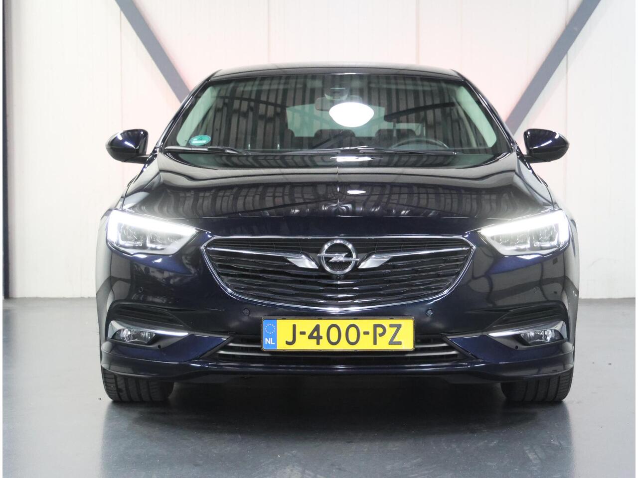Opel INSIGNIA 165PK Executive | 1ste eigenaar | Winterpakket | OPC-Line | AppleCarplay/Android Auto | 360'Camera | Keyless | Dodehoekdetectie | Electrische AGR stoelen | FULL LED | Dodehoek Detectie | Adaptive Cruise Control |