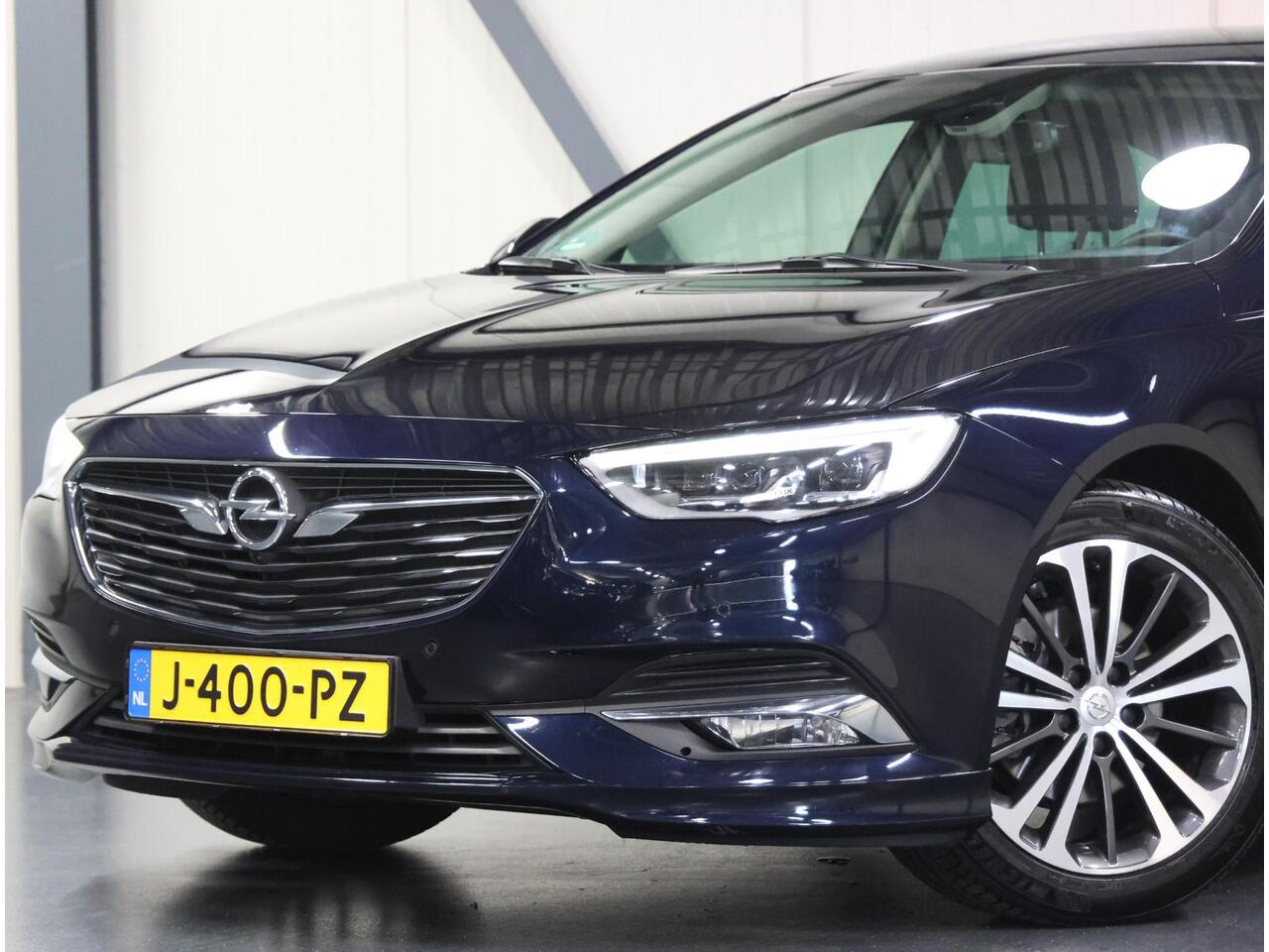 Opel INSIGNIA 165PK Executive | 1ste eigenaar | Winterpakket | OPC-Line | AppleCarplay/Android Auto | 360'Camera | Keyless | Dodehoekdetectie | Electrische AGR stoelen | FULL LED | Dodehoek Detectie | Adaptive Cruise Control |