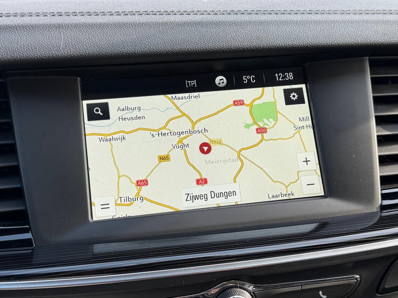 Opel INSIGNIA HB 1.5T 165pk autom Bns Exe ecc,1/2leer,lmv,navi,pdc