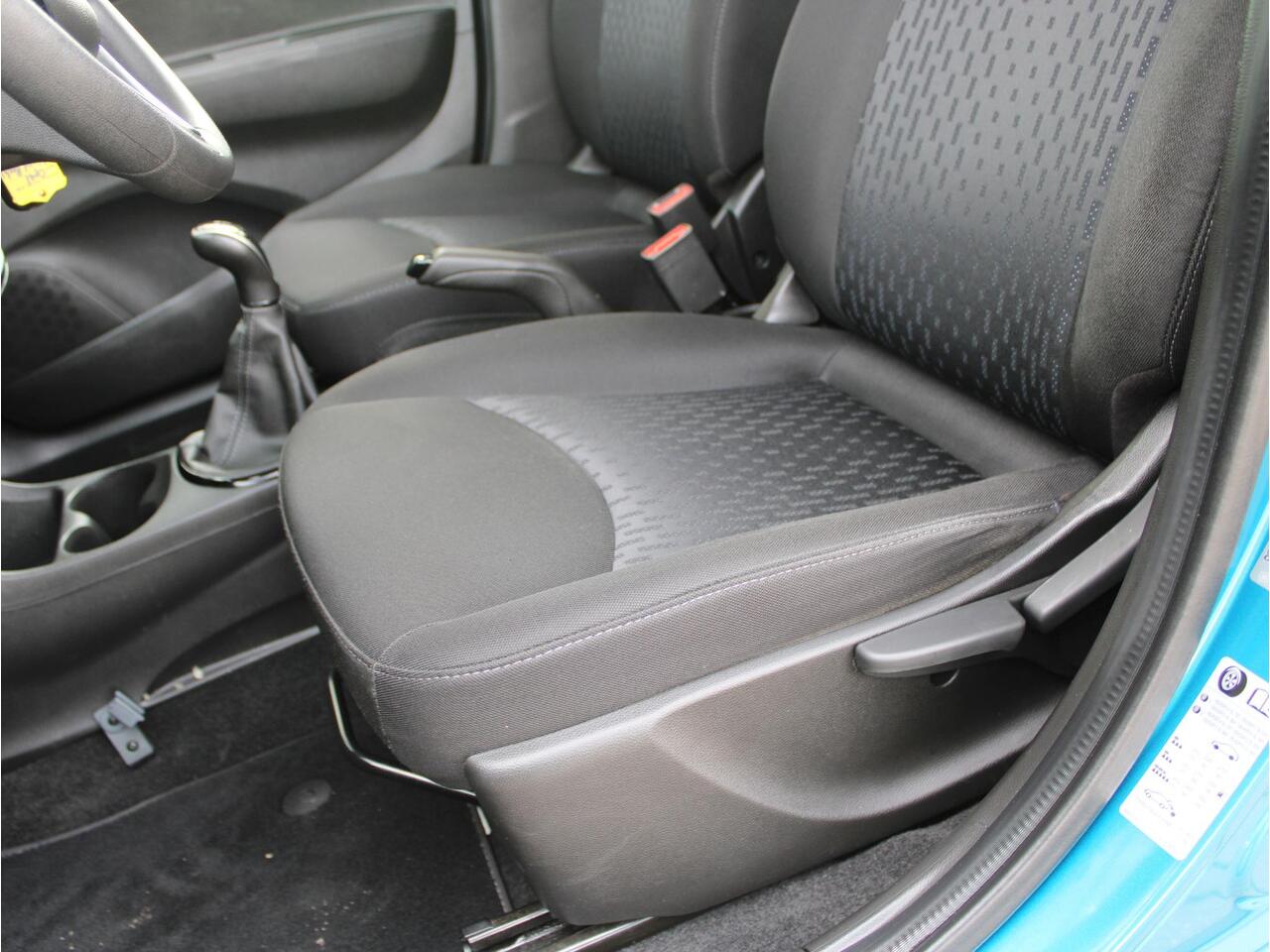 Opel KARL 1.0 Rocks Online Edition | Apple Carplay / Airco / Cruise