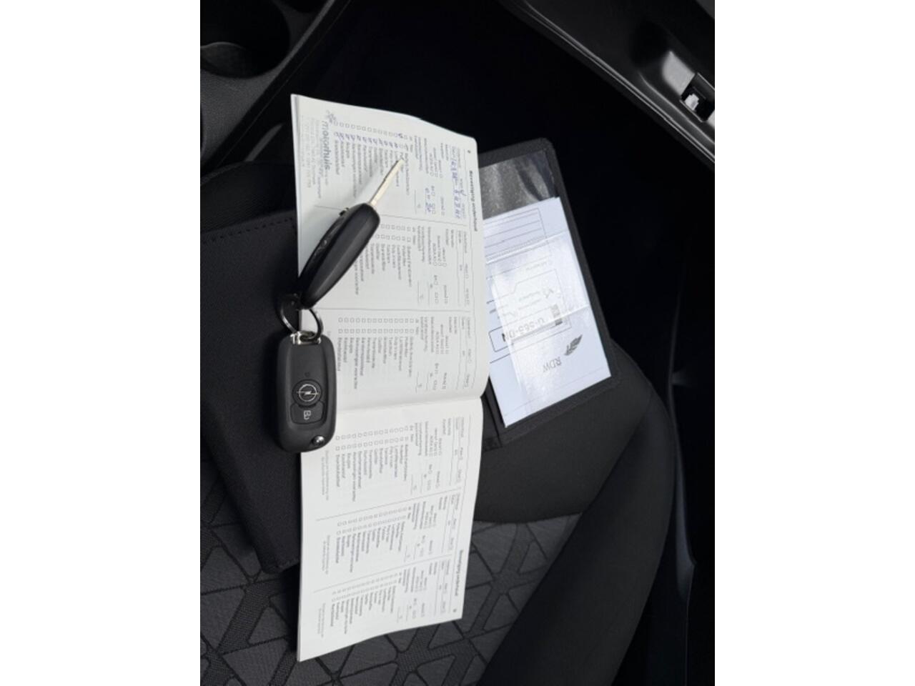 Opel KARL 1.0 120 Jaar Edition