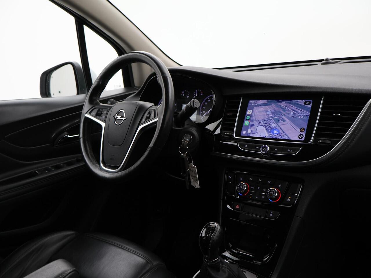 Opel MOKKA X 1.4 TURBO 140 PK INNOVATION + LEDER | STUUR/STOELVERW. | APPLE CARPLAY | TREEPLANKEN