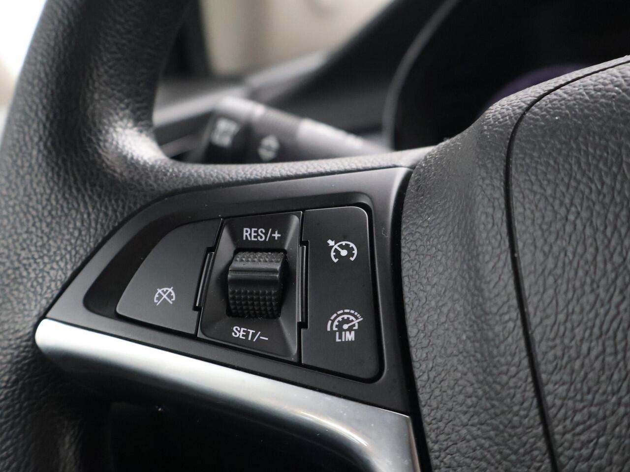 Opel MOKKA X 1.6 SELECTION SILKY BEIGE + CRUISE CONTROL