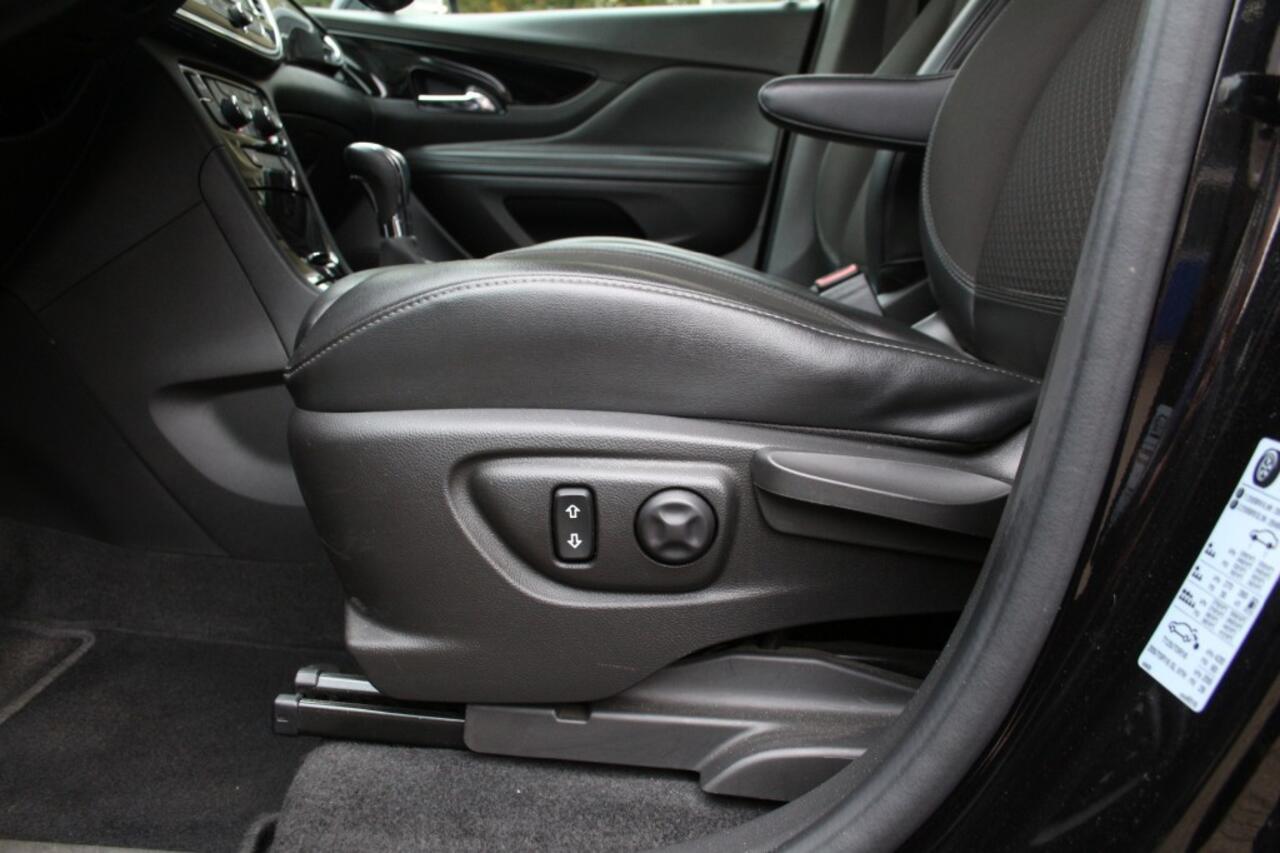 Opel MOKKA 1.4 Turbo Innovation, Halfleer, PDC, Camera, Lichtm. Navi, Cruise