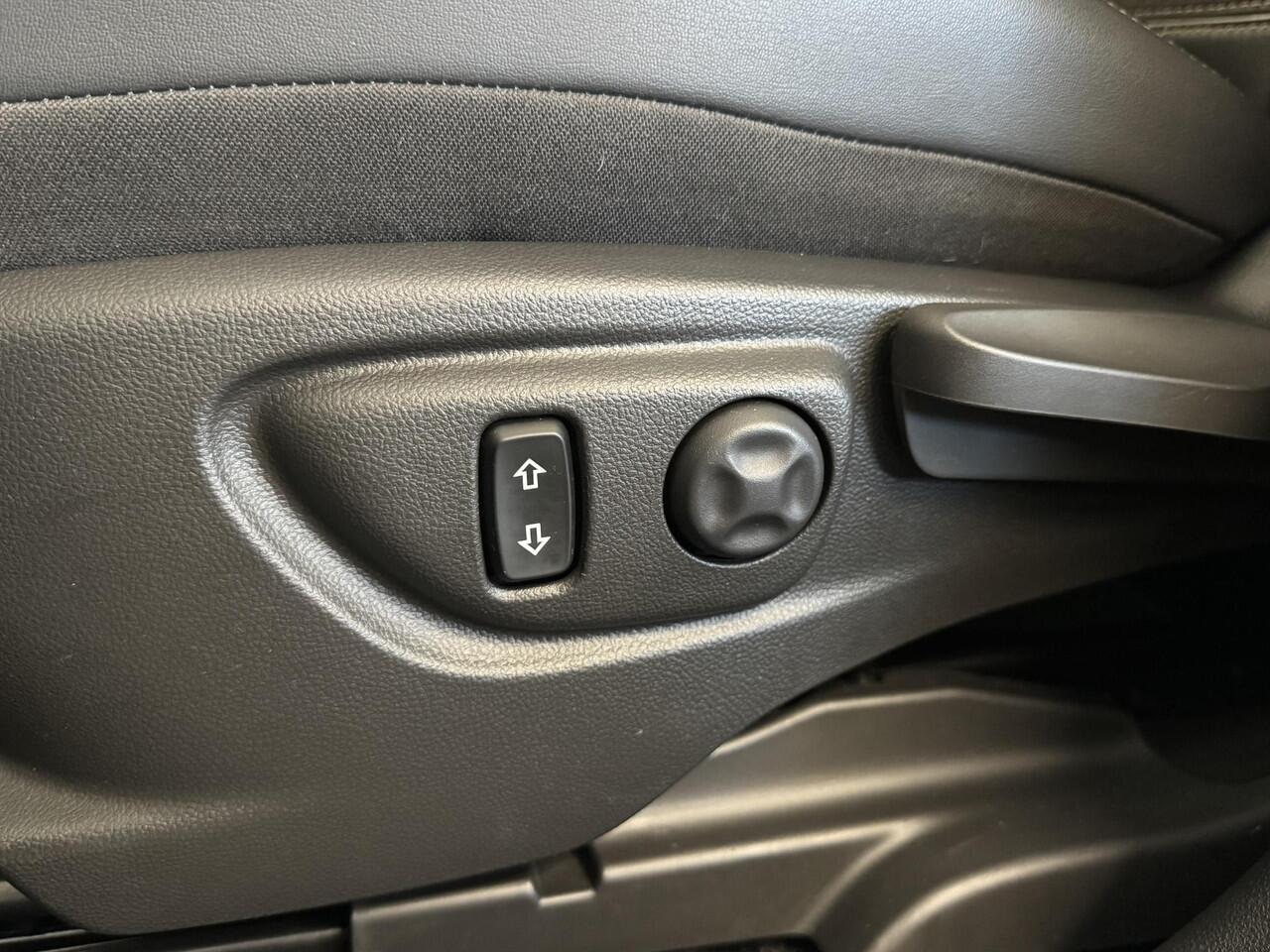 Opel MOKKA X 1.4 Turbo Innovation | Camera | Navi | Trekhaak | Cruise | Clima | LM velgen | ( Vestiging - Vianen )