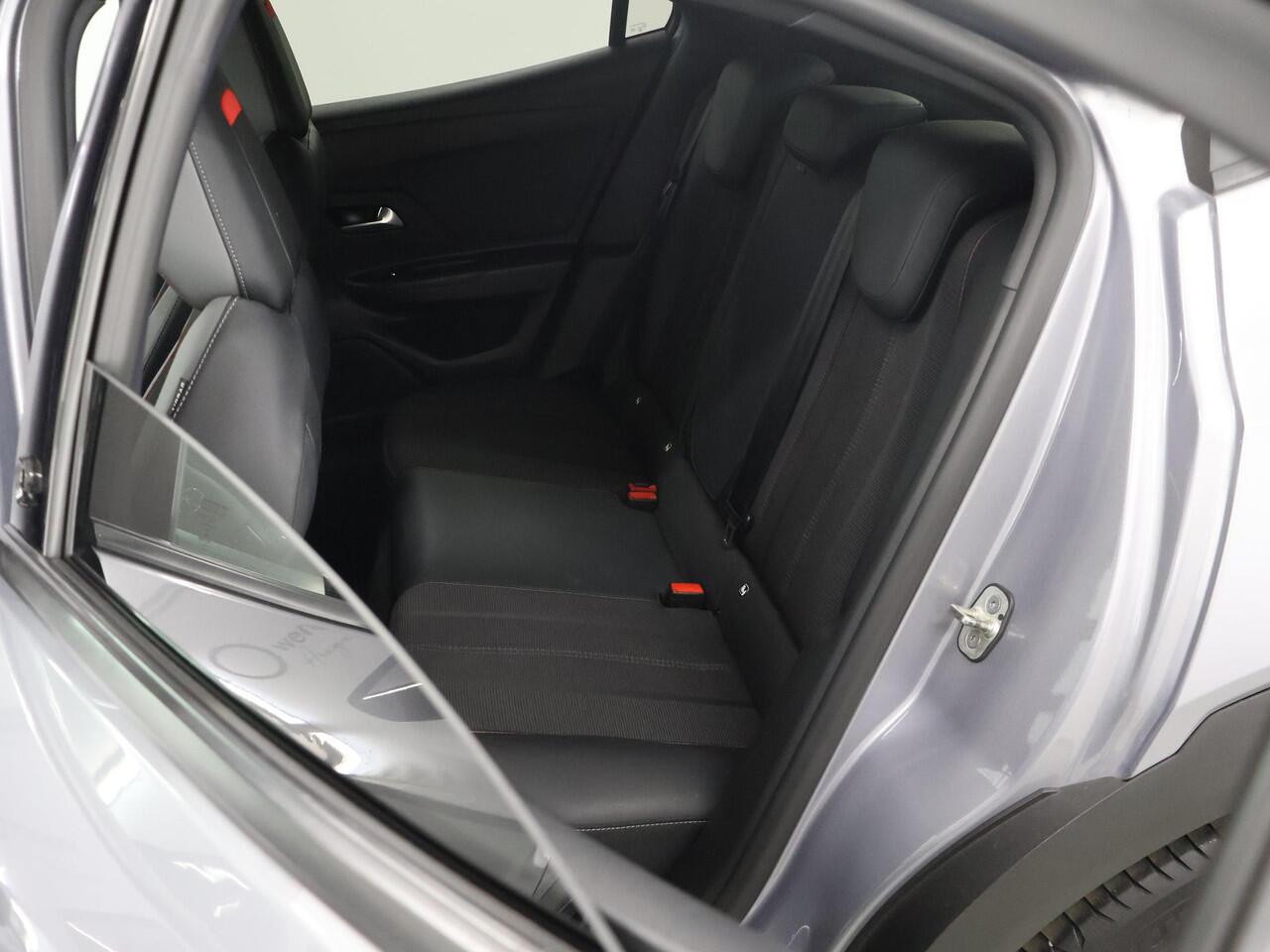 Opel MOKKA Mokka-e GS Line 50-kWh 11kw bl. | Trekhaak | Parkeercamera | Cruise Control Adaptief | Climate Control | Keyless Go | Apple Carplay/Android Auto |