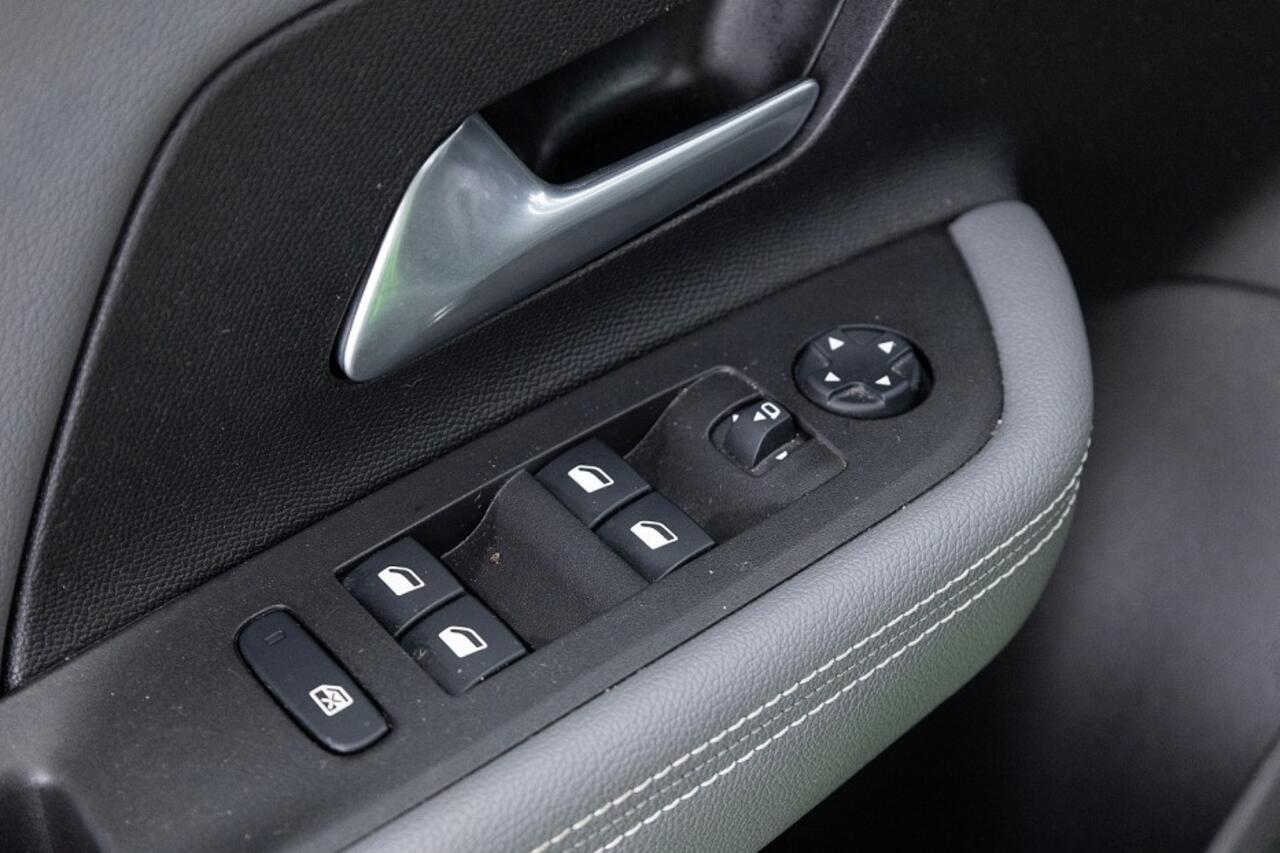 Opel MOKKA Mokka-e Business Elegance 50-kWh 11kw bl. ? 1e Eigenaar | SOH 92%