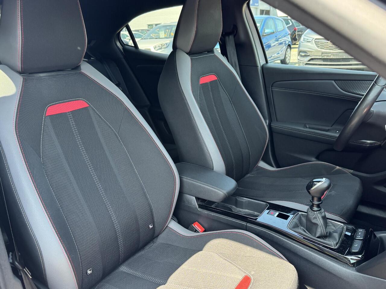 Opel MOKKA 1.2 Turbo GS Line Super nette 130 pk! incl. Afn. trekhaak! | Carplay | Winterpakket | Camera | LMV | Clima