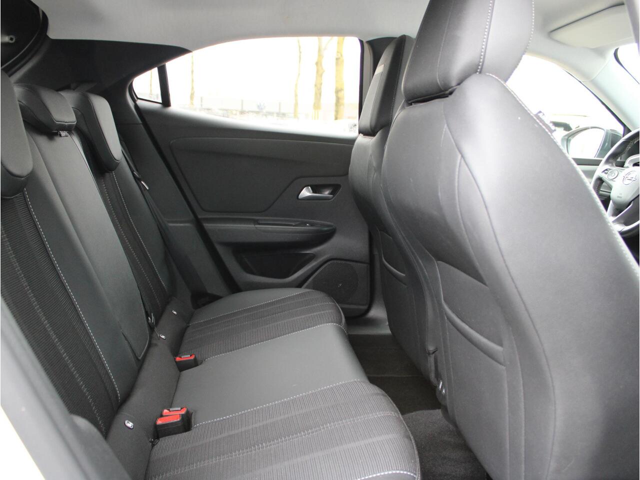 Opel MOKKA 1.2 Business Elegance | Navi / Camera / Climate