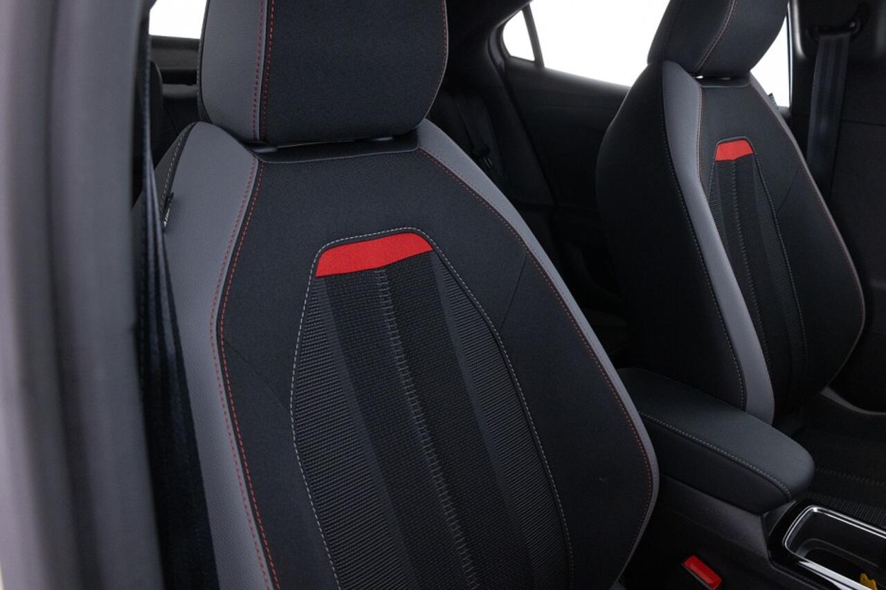 Opel MOKKA Mokka-e GS Line 50-kWh | Half LEDER | ECC | Full LED | PDC