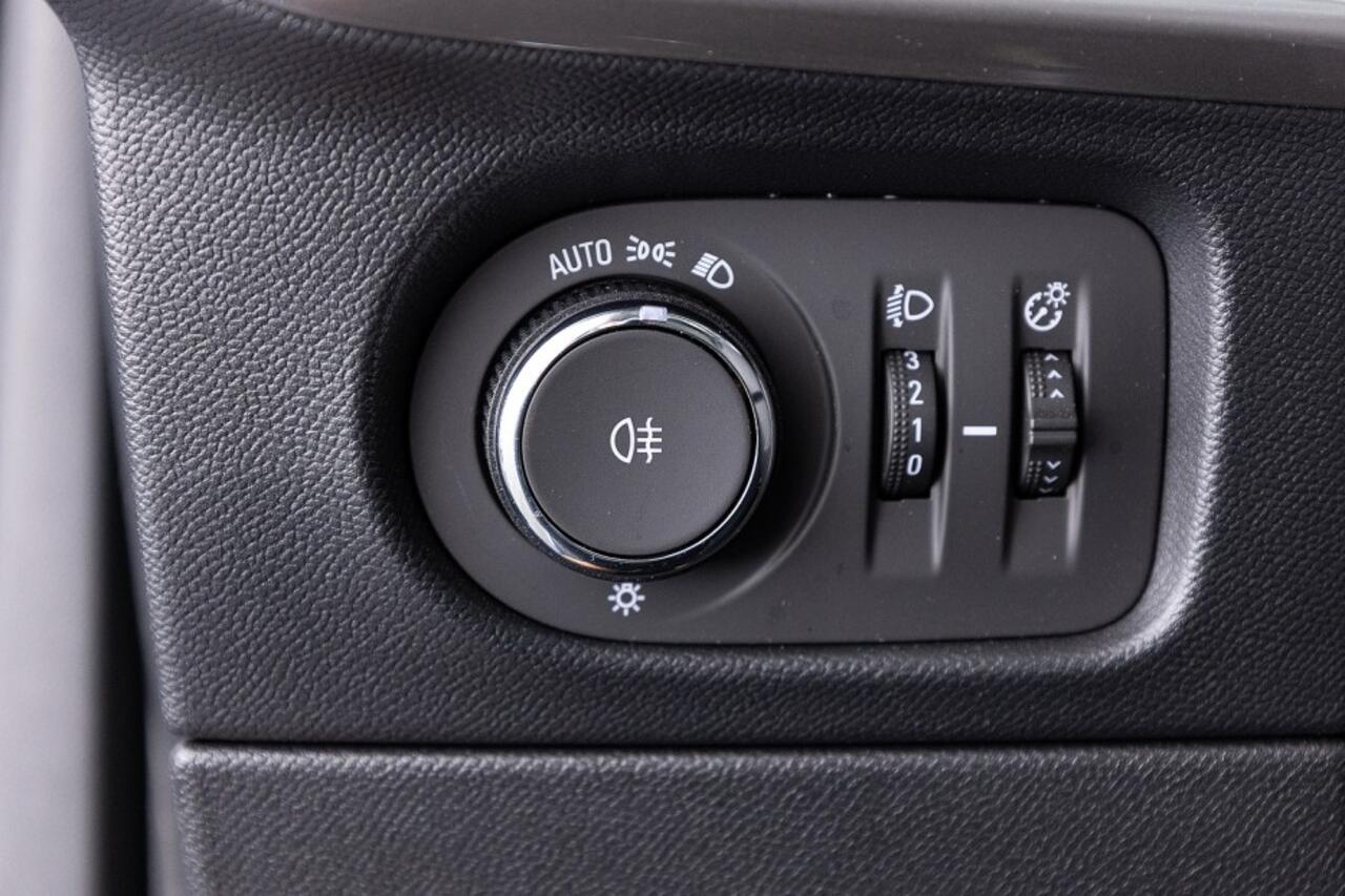 Opel MOKKA Level 3 50 kWh | Full LED | CARPLAY | VELGEN | CAMERA | NAVI