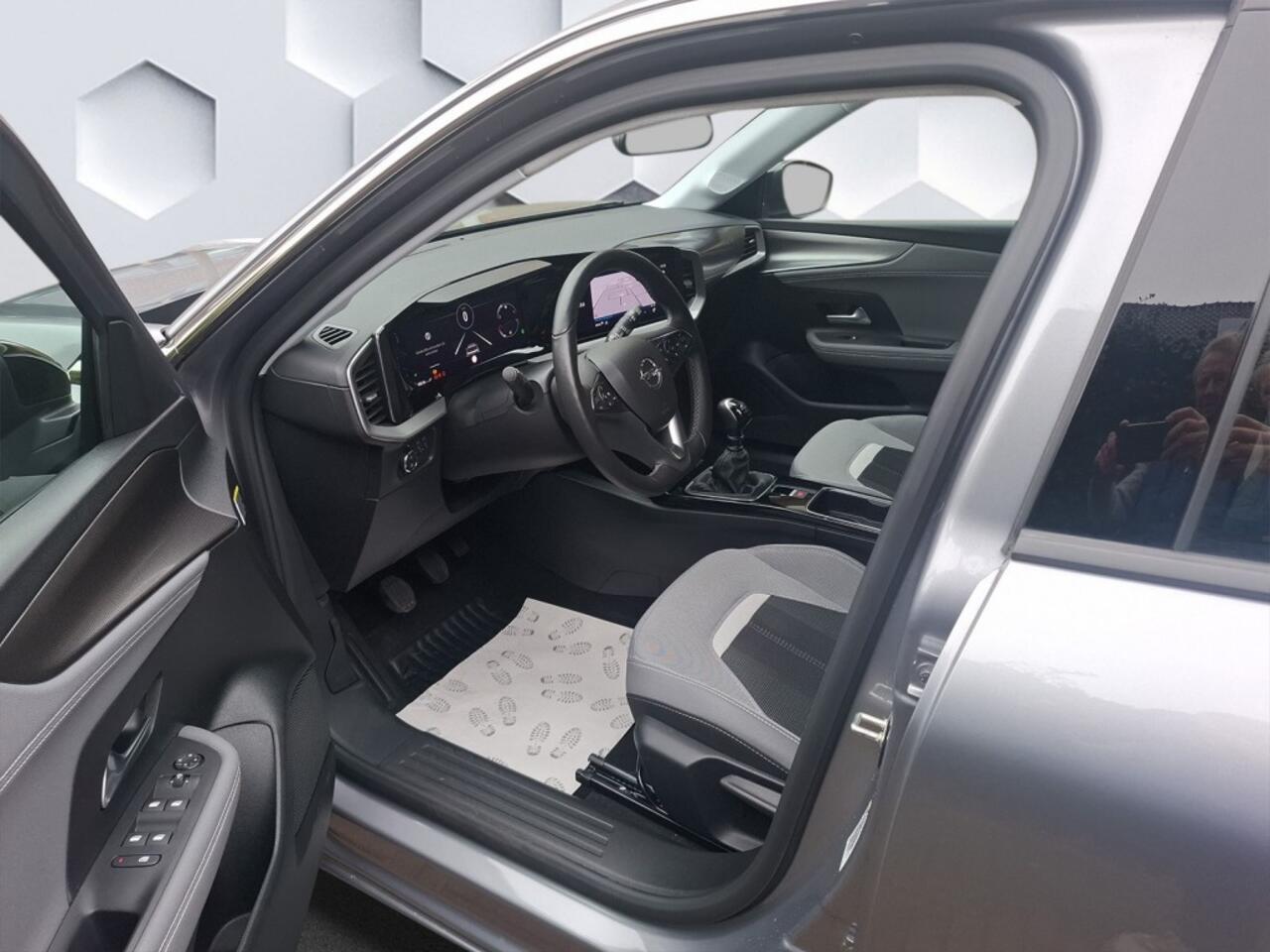 Opel MOKKA 1.2 Turbo Level 3 Elegance 100 KW. 9.950 km, alle optie's. Beslist nieuwstaat.