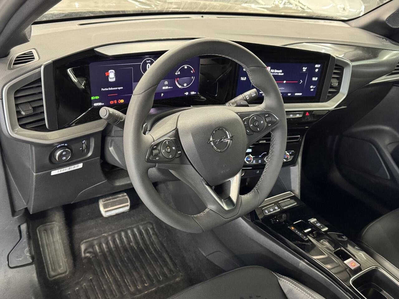 Opel MOKKA 1.2 Turbo 130pk Automaat Ultimate | Camera | Winter-Pakket | Navigatie | Apple Carplay/Android | Climate Control | Dodehoek detectie | Half-Leder | Digitaal Dashboard > KeylessGo ( Vestiging - Vianen Tel: 0347-371248 )