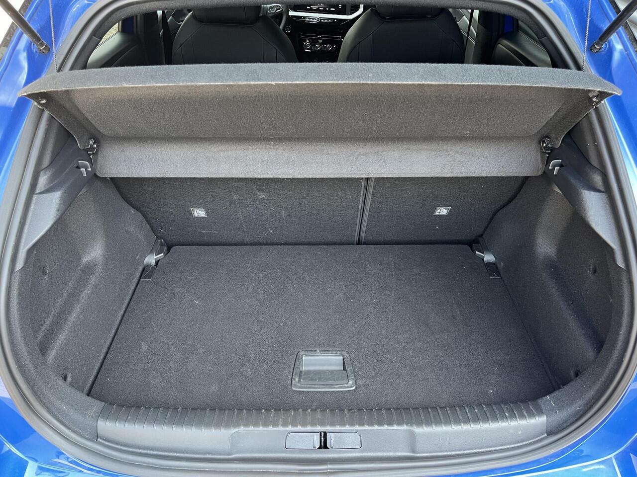 Opel MOKKA Ultimate+ 1.2 Turbo 130pk EAT8 | ALCANTARA/LEDER | LED MATRIX | KEYLESS | NAVI PRO | WINTER PACK | ISOFIX | DAB+ |