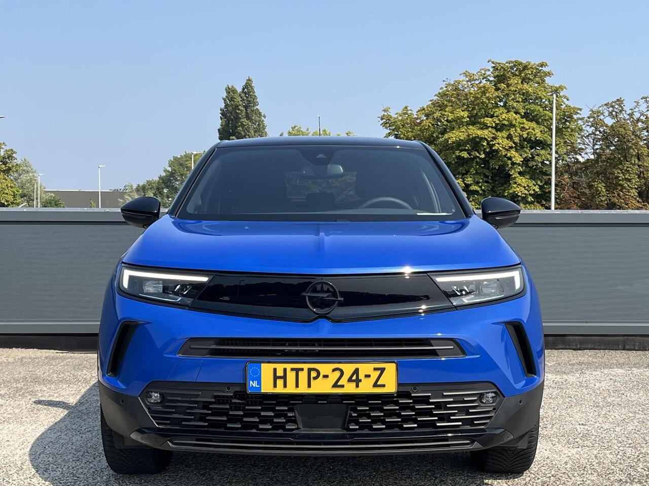 Opel MOKKA Ultimate+ 1.2 Turbo 130pk EAT8 | ALCANTARA/LEDER | LED MATRIX | KEYLESS | NAVI PRO | WINTER PACK | ISOFIX | DAB+ |