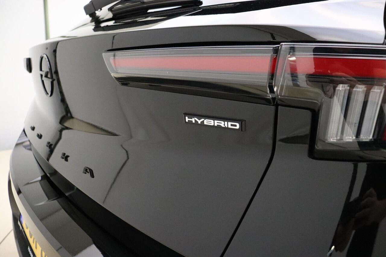 Opel MOKKA 1.2 Turbo 136Pk Hybrid Ultimate | ECC | Navigatie | Alcantara | Camera | Cruise control | Elektrisch Pakket | LM-Velgen | PrivateGlas achter