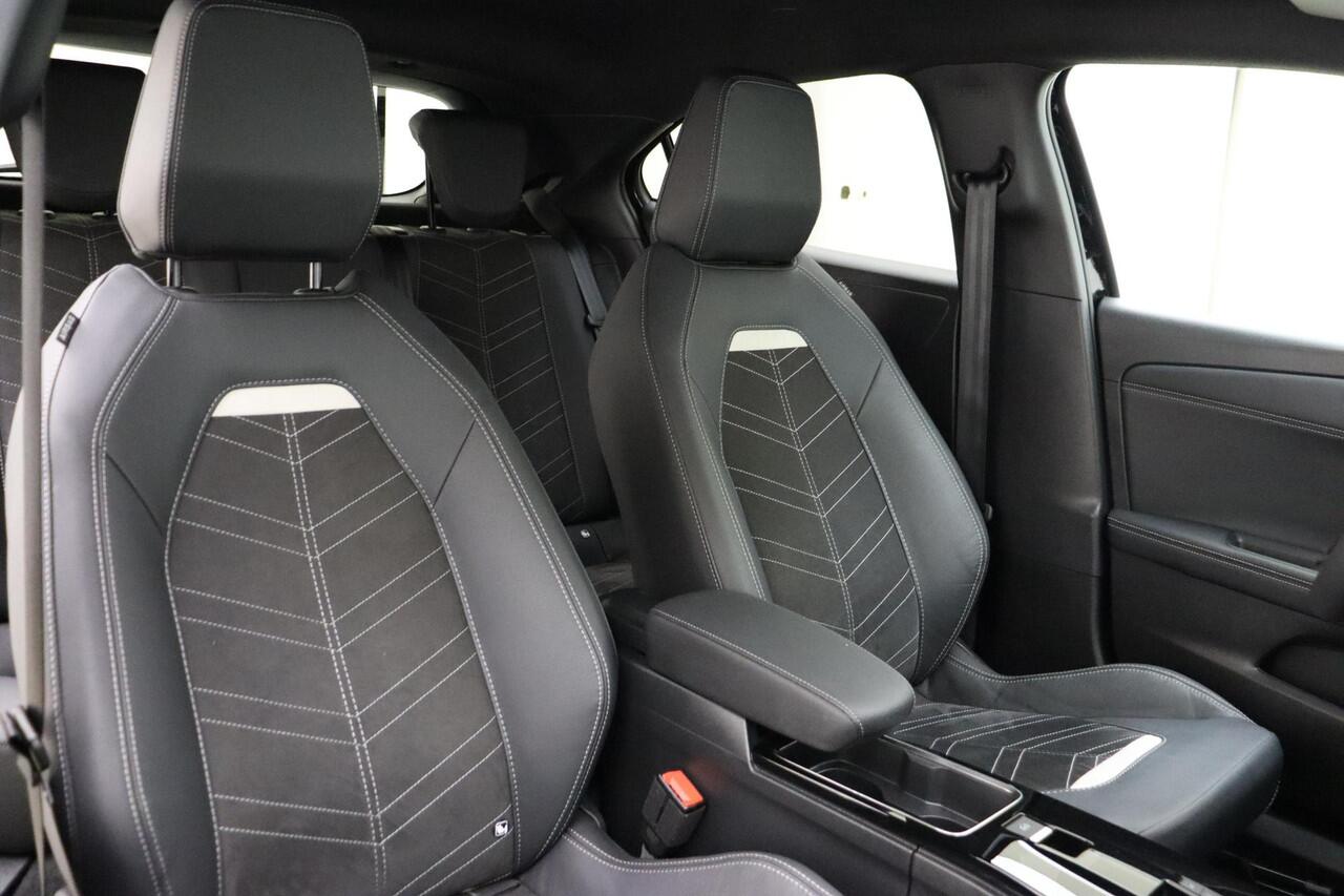 Opel MOKKA 1.2 Turbo 136Pk Hybrid Ultimate | ECC | Navigatie | Alcantara | Camera | Cruise control | Elektrisch Pakket | LM-Velgen | PrivateGlas achter