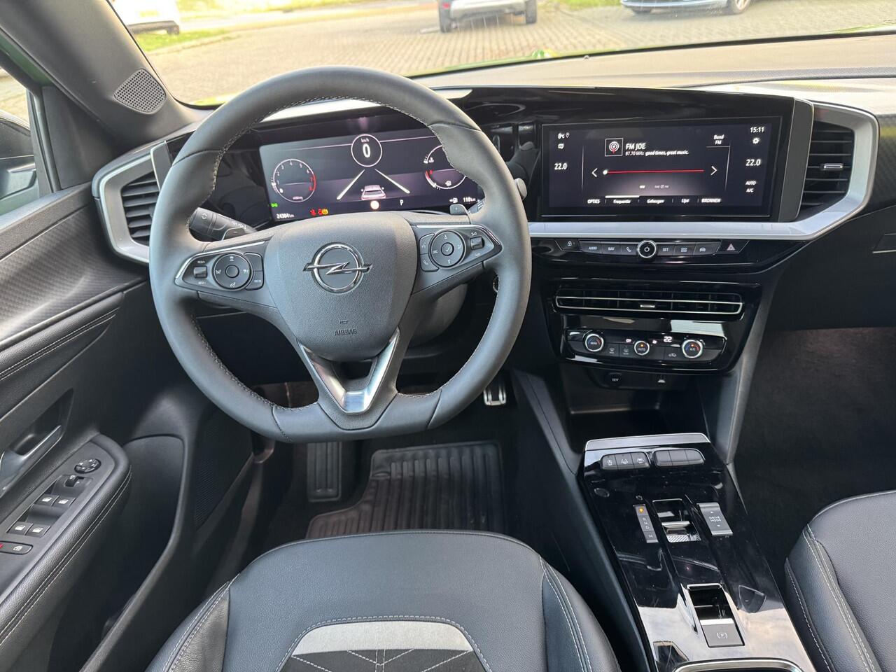 Opel MOKKA 1.2 Turbo Ultimate AUT-8 AUTOMAAT 8-traps | 1e eigenaar incl. garantie | Full LED | Leder\alcantara stoelen met massage | groot display | 18"LMV | Camera achter