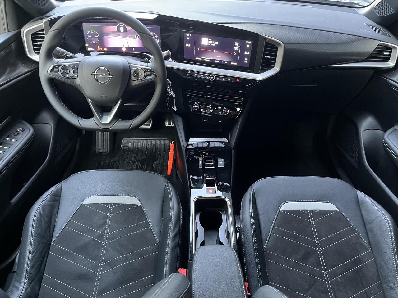 Opel MOKKA GS 1.2 Turbo Hybrid 145pk | ALCANTARA / LEDER | STOELMASSAGE | BLACK PACK | TWO-TONE! | 180° CAMERA | NAVI PRO | ISOFIX | APPLE CARPLAY / ANDROID AUTO |