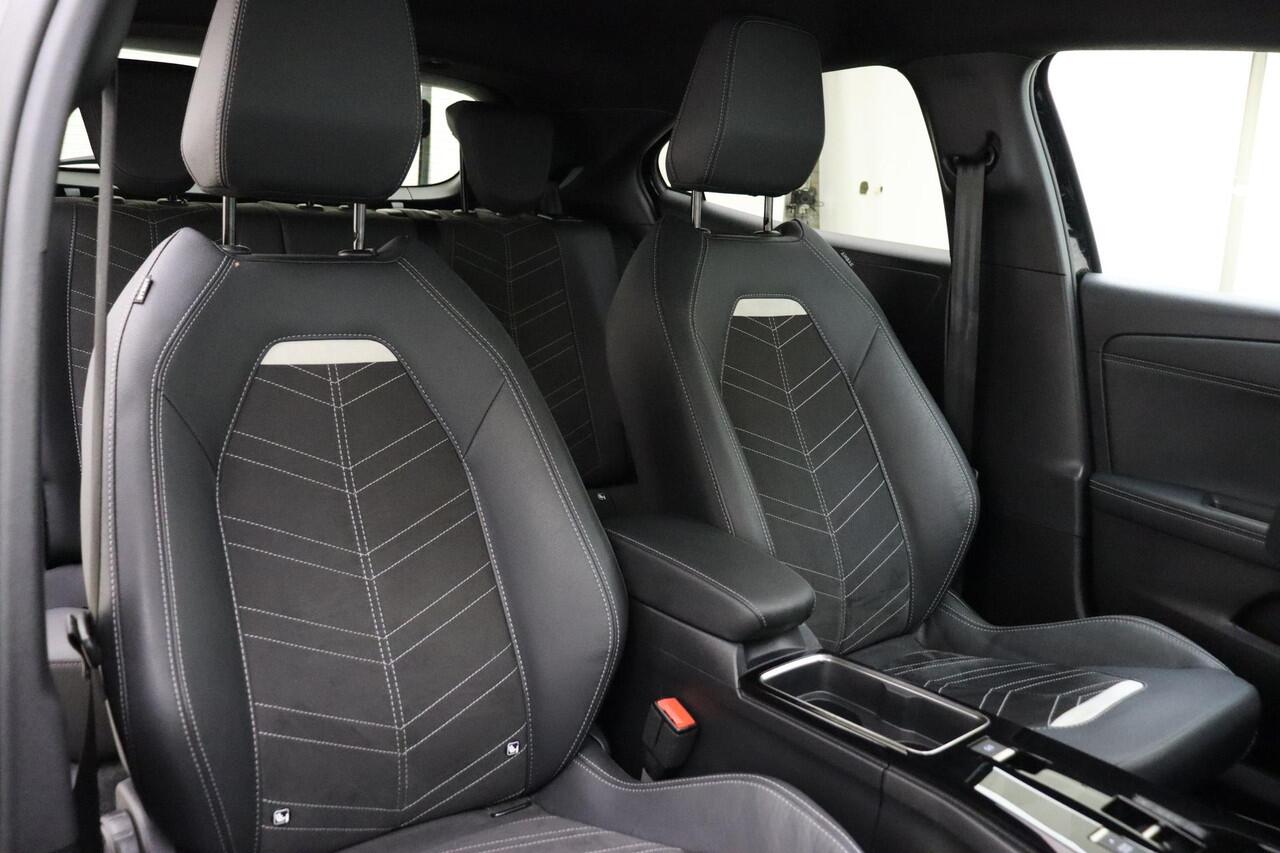 Opel MOKKA 1.2 Turbo Hybrid GS 136 PK Automaat | Navigatie | Camera | Half leder | Lichtmetalen velgen | Extra getint glas | Climate control