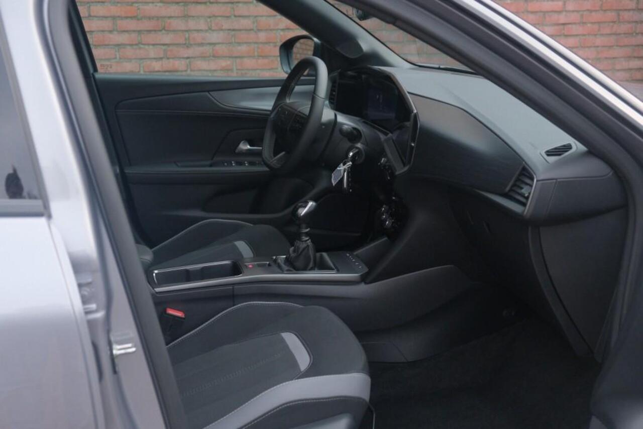 Opel MOKKA 1.2 Turbo 100pk GS | Nieuw Model ! | App Connect | Climate | Cruise | Camera | PDC | Winter Pakket