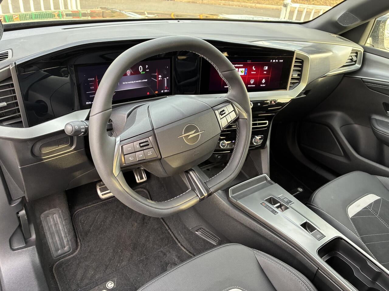 Opel MOKKA Electric GS 54 kWh | Climate control | Camera | Navigatie | Stoel & Stuurverwarming | Massagestoel | Matrix LED | Adaptieve cruise control | Zeer Compleet