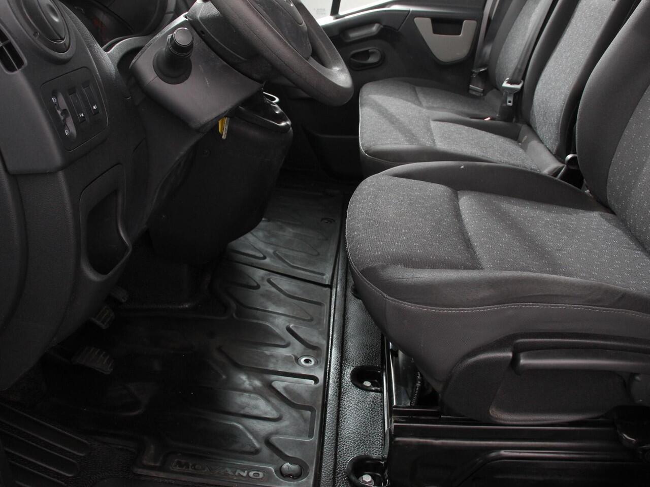 Opel MOVANO 2.3 CDTI L2H2 Navigatie Cruise control Climate control Trekhaak Sidebars Euro6