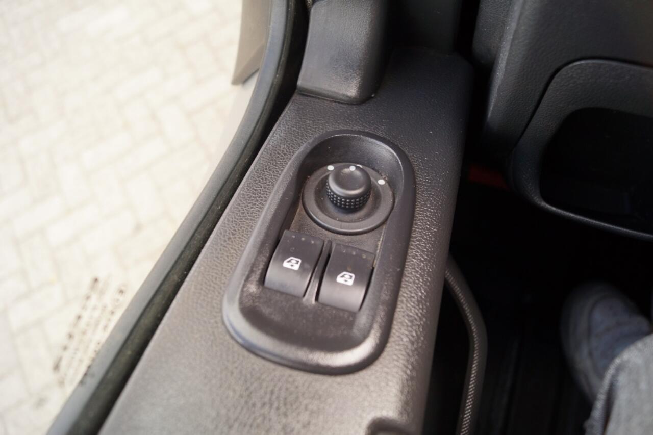 Opel MOVANO 2.3 CDTI 130pk L2-H3 -AIRCO-PDC-TREKHAAK-