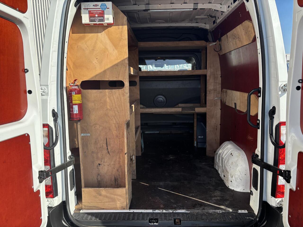 Opel MOVANO 2.3 Turbo L2H2 DC*5PERS*A/C*CRUISE*HAAK*IMPERIAAL*