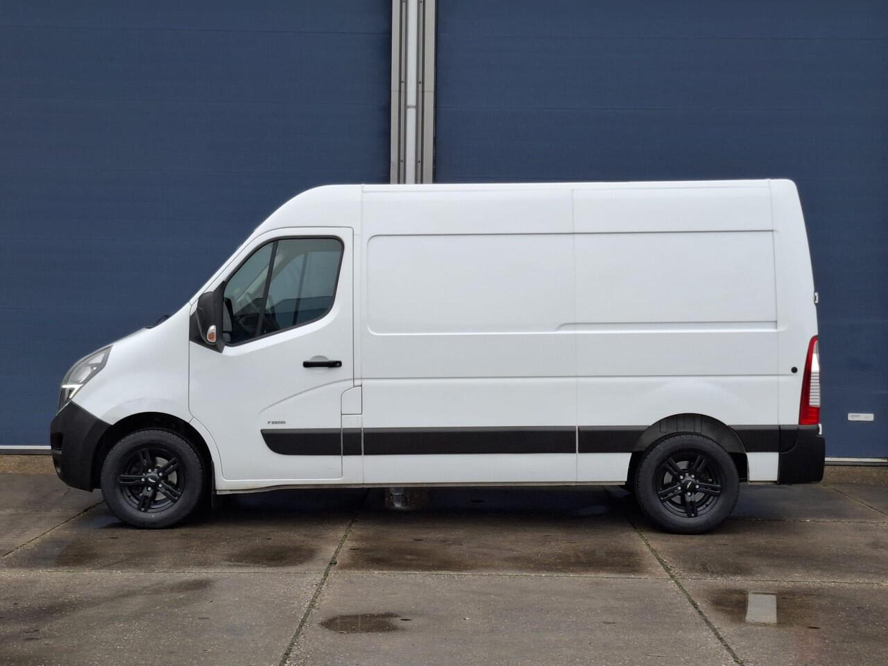 Opel MOVANO 2.3 Turbo L2H2 DC CARPLAY / AIRCO / CRUISE CONTROLE / 3 ZITS / NAVI / EURO 6