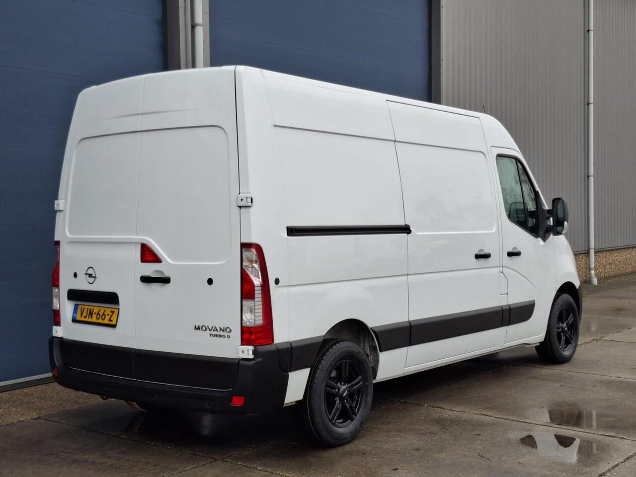 Opel MOVANO 2.3 Turbo L2H2 DC CARPLAY / AIRCO / CRUISE CONTROLE / 3 ZITS / NAVI / EURO 6