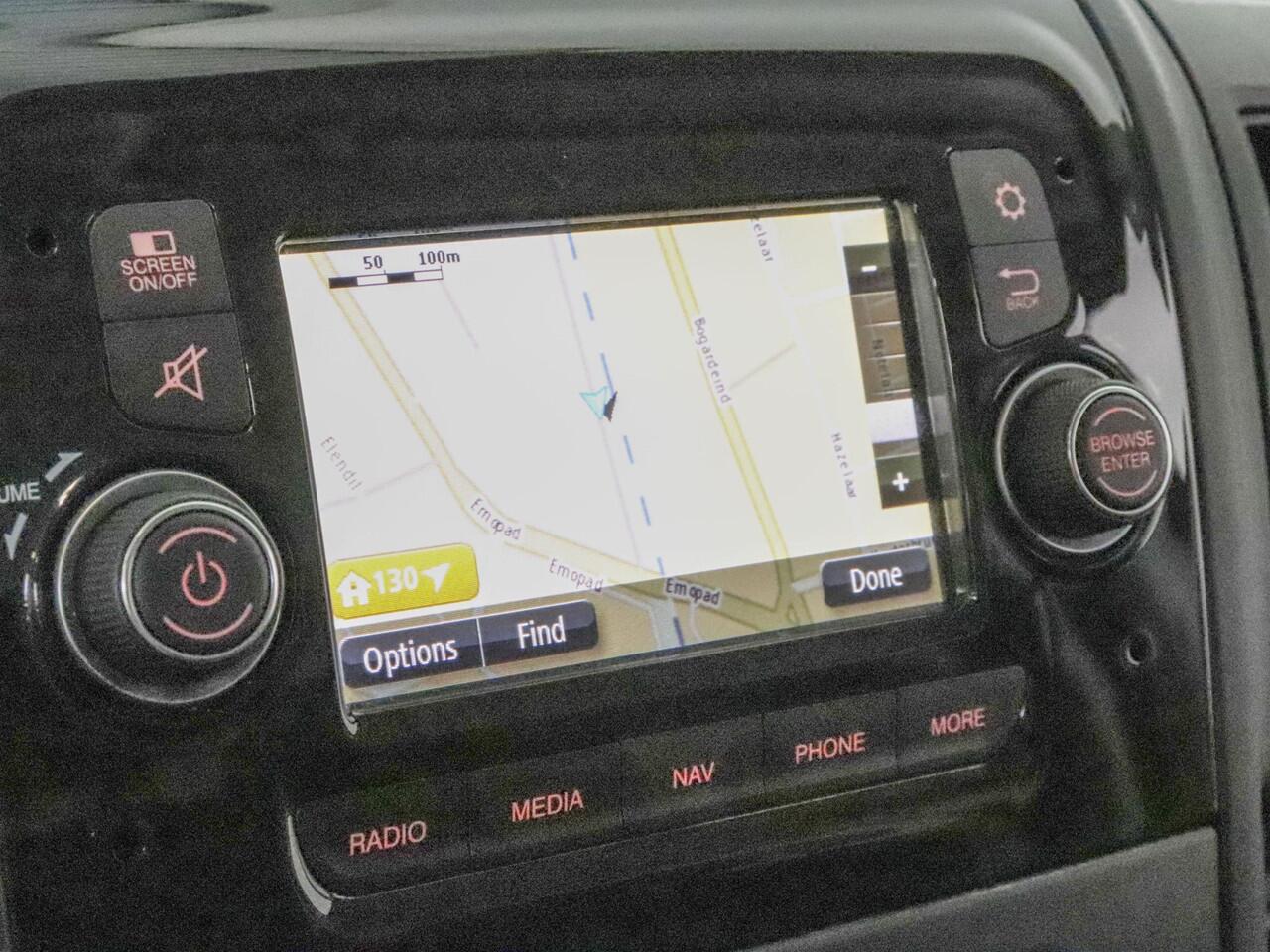 Opel MOVANO 140pk L2H2 Edition Navi Camera Parkeersensoren Trekhaak Cruise control Airco