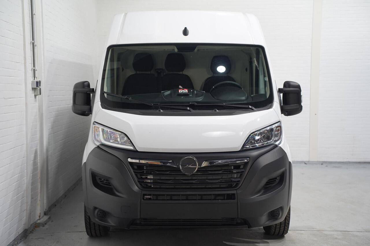 Opel MOVANO 2.2D 140 pk L2H2 Navi, Camera, Aut. Airco Apple Carplay, Cruise Control, 270 Graden Deuren, 3-Zits, Nieuw overjarig