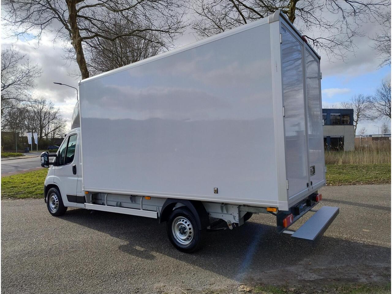 Opel MOVANO BAKWAGEN L3 HEAVY 3.5t 2.2 BlueHDI 180pk | BPM vrij | CITYBOX met achterdeuren en toebehoren | Multimedia | NAVI | Apple Carplay | Android Auto | Digital cockpit | Stuurwielbediening | Automatische airco | Extra brede buitenspiegels | Verzwaarde vering | 