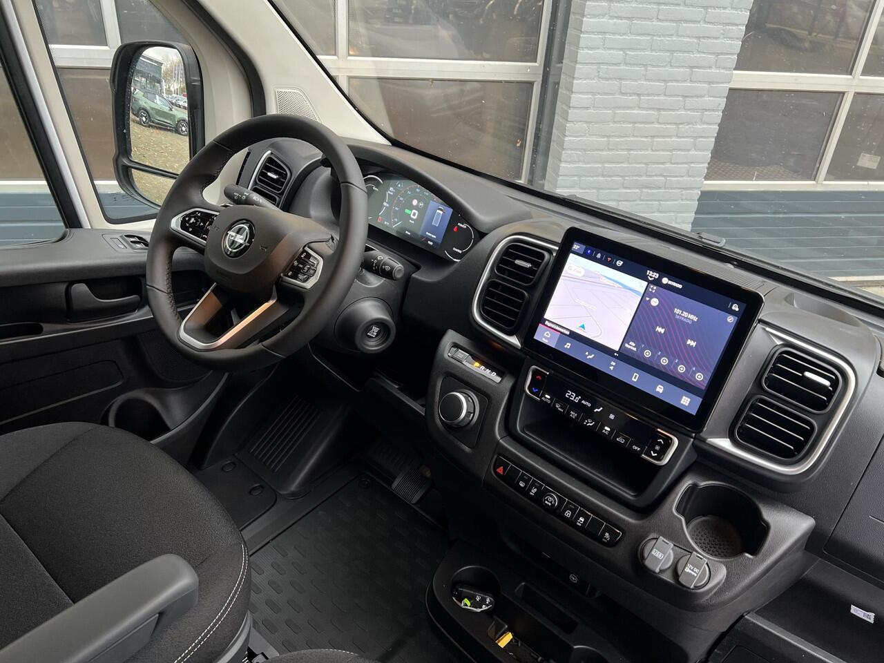 Opel MOVANO Electric L3H2 4.25t Zwaar 110 kWh | 8 jaar garantie | NAVI | Multimedia | Apple Carplay | Android Auto | Achteruitrijcamera | Parkeersensoren achter | Bestuurdersstoel comfort | Armsteun | Bank voorpassagiers | Lederen stuurwiel | Grootlicht assistent | M