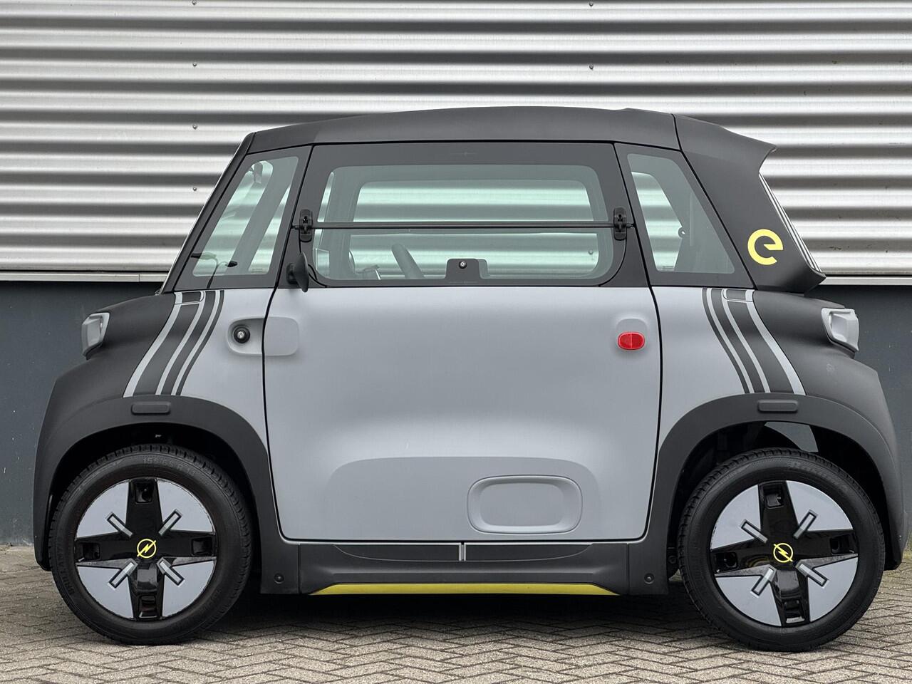 Opel Rocks-e Tekno | APPLE CARPLAY / ANDROID AUTO | CAMERA | PANODAK | USB AANSLUITING | VANAF 16 JAAR TE BESTUREN |