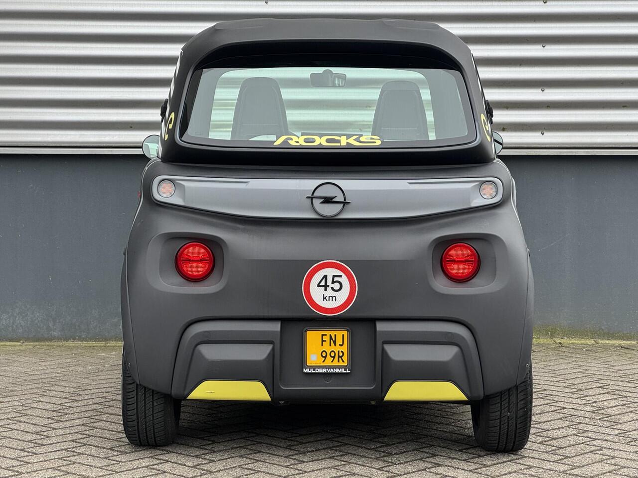 Opel Rocks-e Tekno | APPLE CARPLAY / ANDROID AUTO | CAMERA | PANODAK | USB AANSLUITING | VANAF 16 JAAR TE BESTUREN |