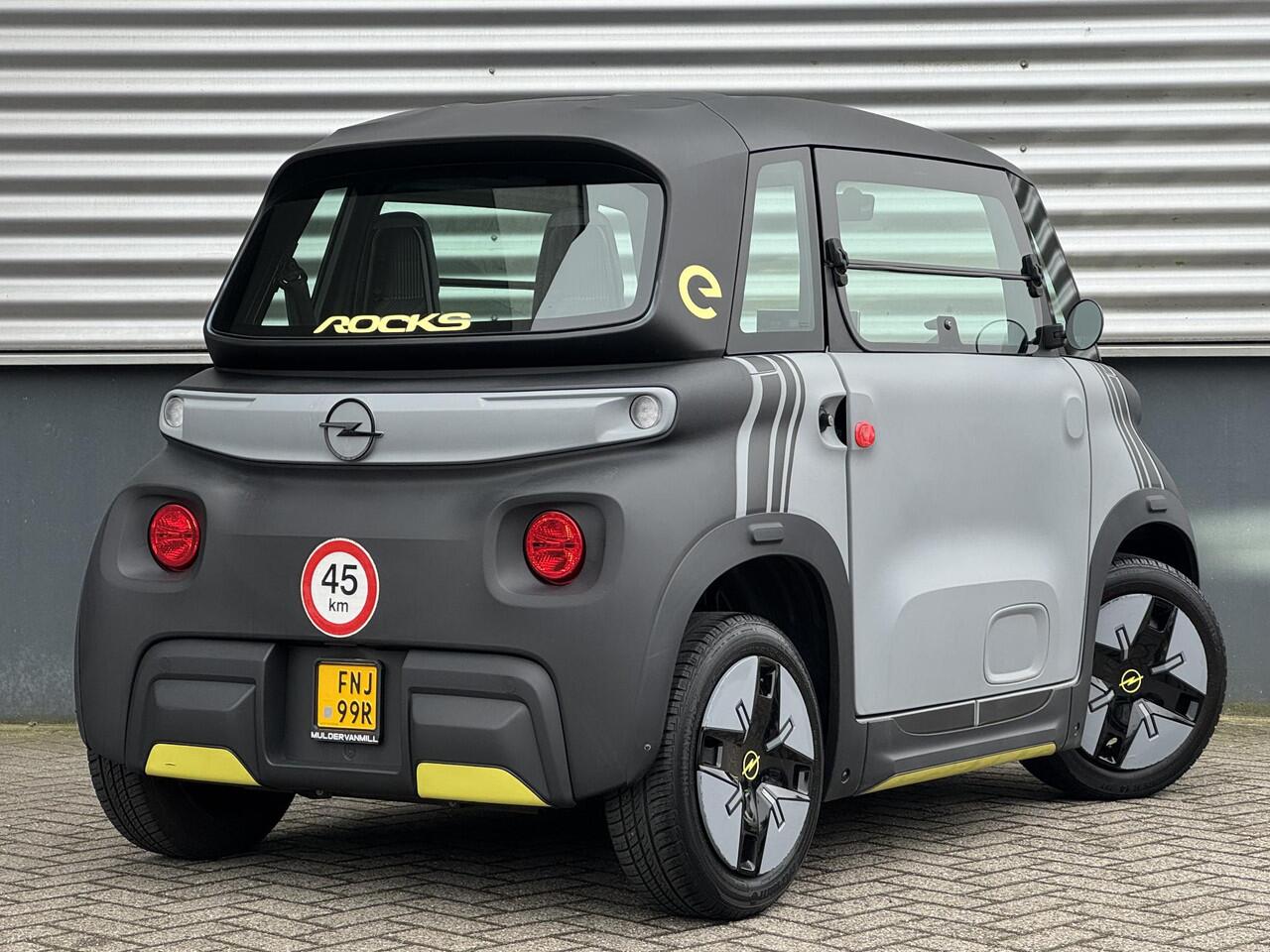 Opel Rocks-e Tekno | APPLE CARPLAY / ANDROID AUTO | CAMERA | PANODAK | USB AANSLUITING | VANAF 16 JAAR TE BESTUREN |