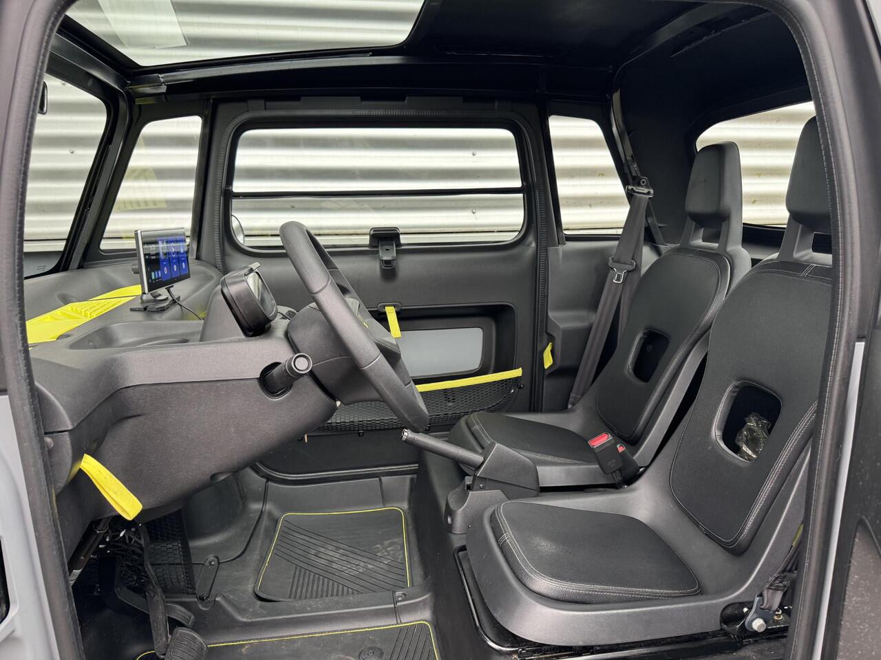 Opel Rocks-e Tekno | APPLE CARPLAY / ANDROID AUTO | CAMERA | PANODAK | USB AANSLUITING | VANAF 16 JAAR TE BESTUREN |