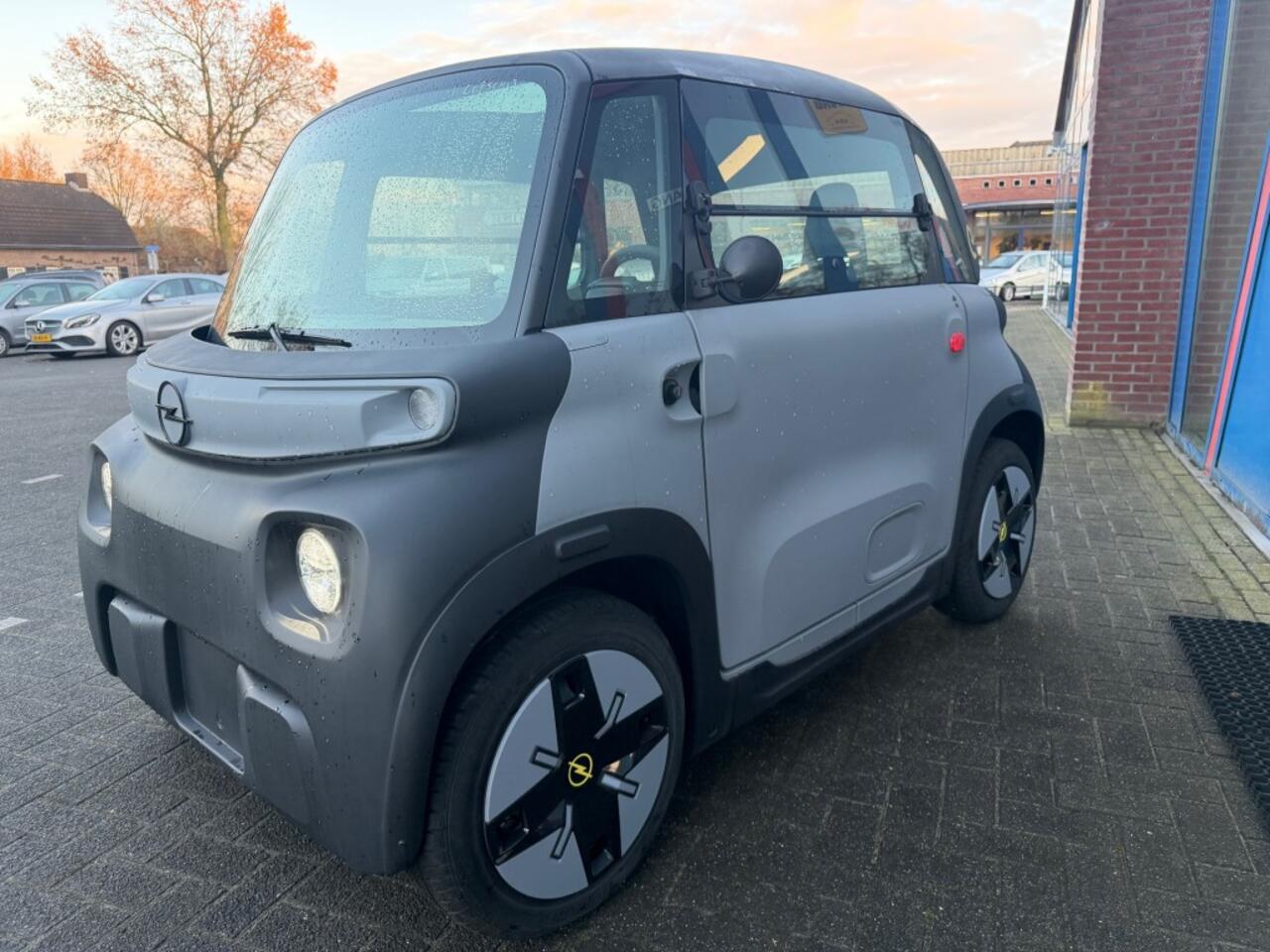 Opel Rocks-e Cargo 2X Nieuw uit voorraad leverbaar