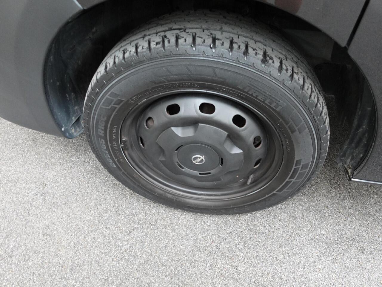 Opel VIVARO 1.6 CDTI L2H1 Dubbele Cabine Edition Dubbele Cabine Navi Airco Bluetooth Schuifdeur 6-Zits