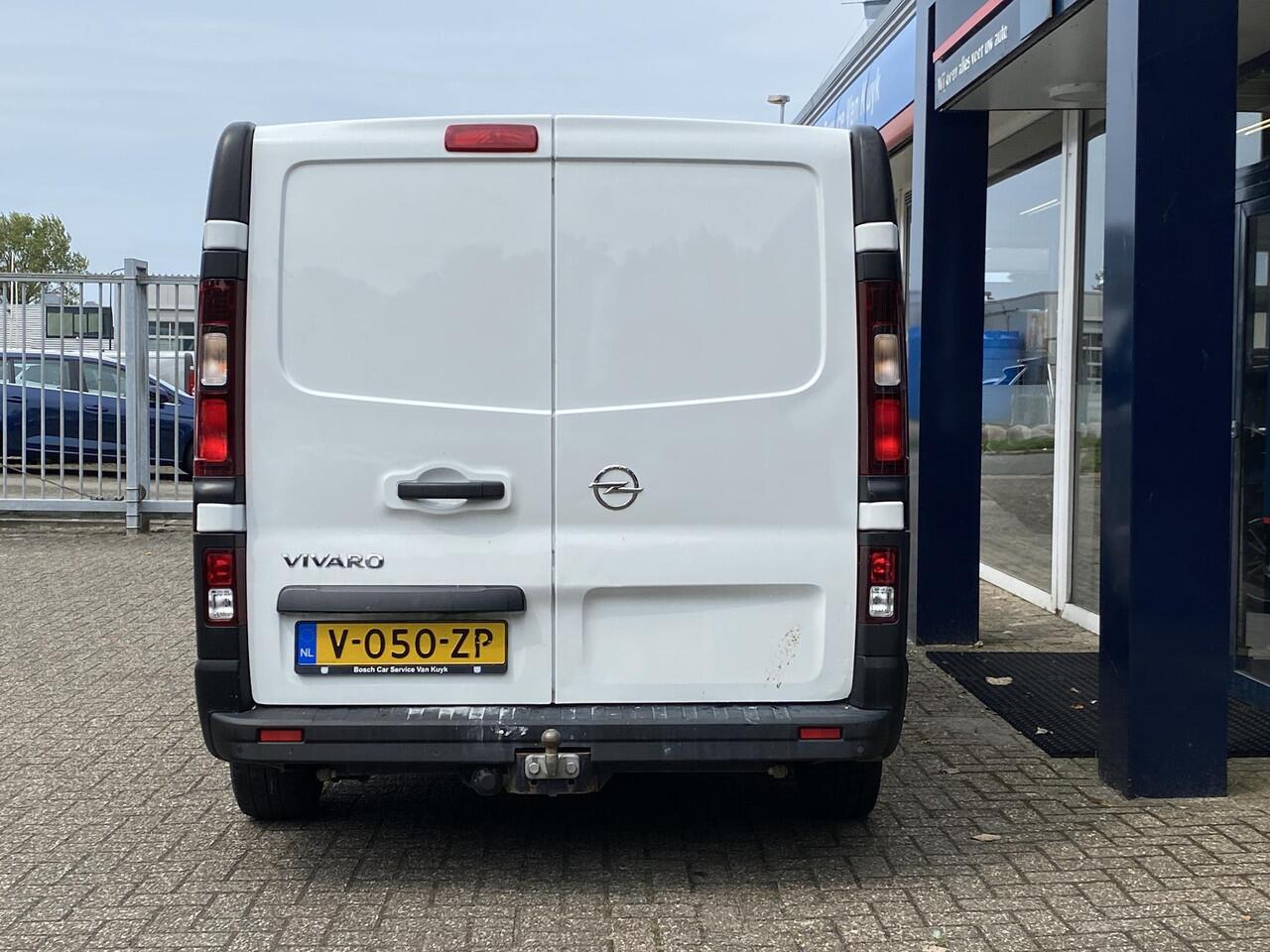 Opel VIVARO 1.6 CDTI L1H1 Edition EcoFlex 3-Zits / NL-Auto / DAB / Radio-Bluetooth / Navi / Airco / Cruise-Control / ELKTR-Pakket / Trekhaak / PDC Achter / ENZ.