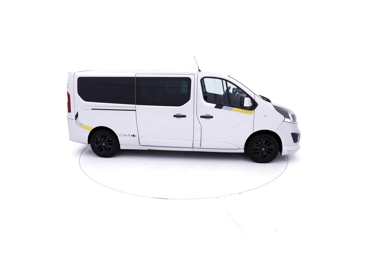 Opel VIVARO 1.6 CDTI L2H1 Dubbele cabine irmscher # 174 luxe leder navi cruise lease 437,- p/md